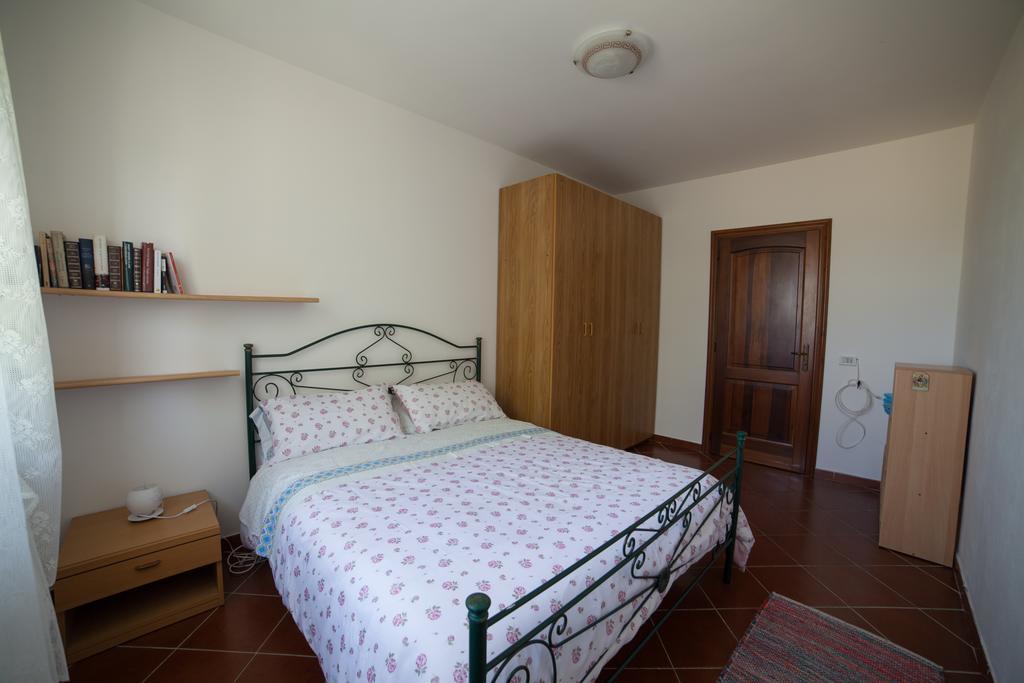 La Casetta Di Lina Villaromagnano Buitenkant foto